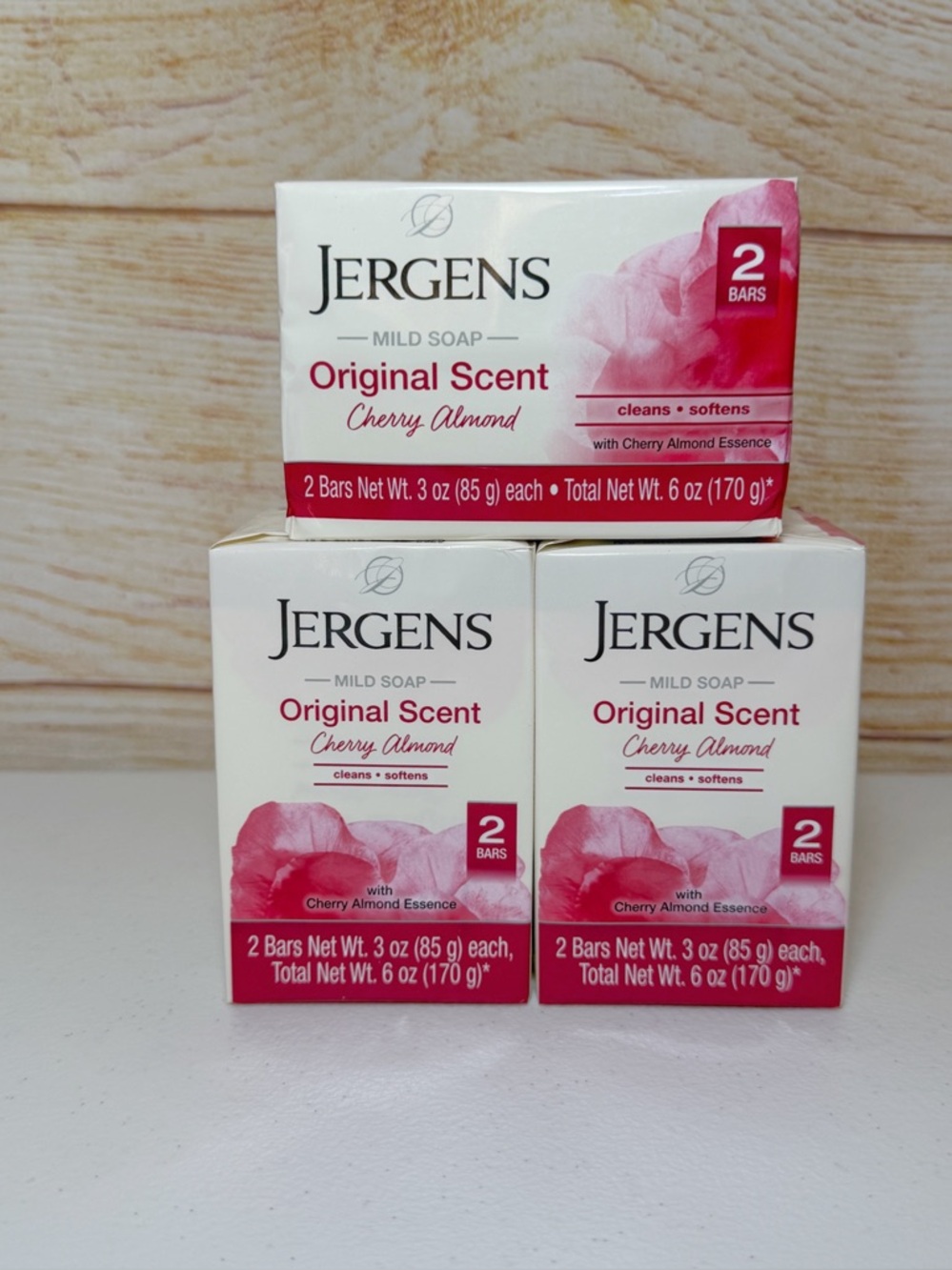 Jergens Mild Bar Soap Cherry Almond Original Scent, 6 Bars (2 Bars Each  Pack)